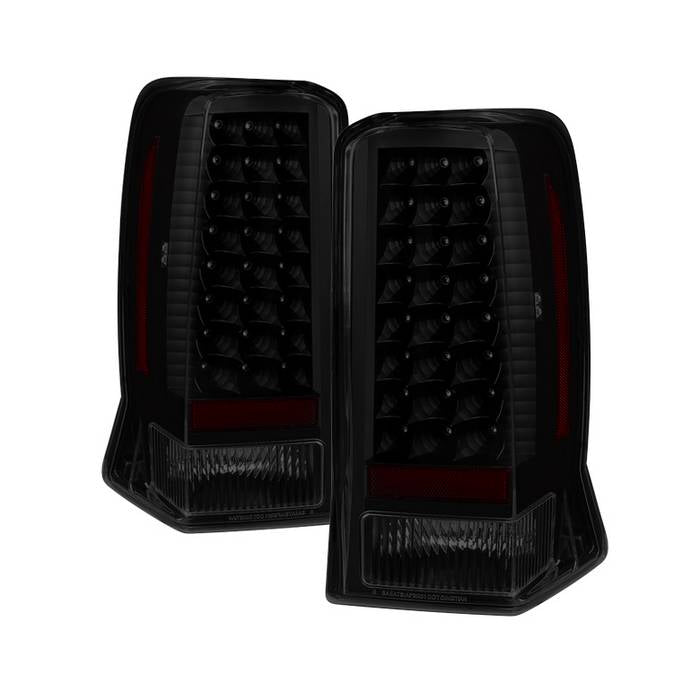 ( xTune ) Cadillac Escalade 02-06 ( Don‘t Fit EXT Models ) LED Tail Light - Black Smoked