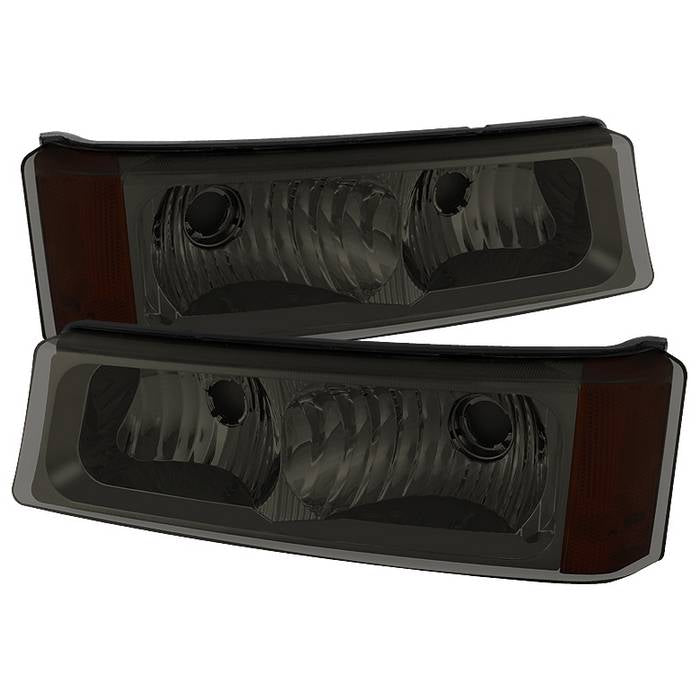 ( xTune ) Chevy Silverado 03-06 / Avalanche 02-06 ( Don‘t fit with Body Cladding Model )  Bumper Lights - Smoke