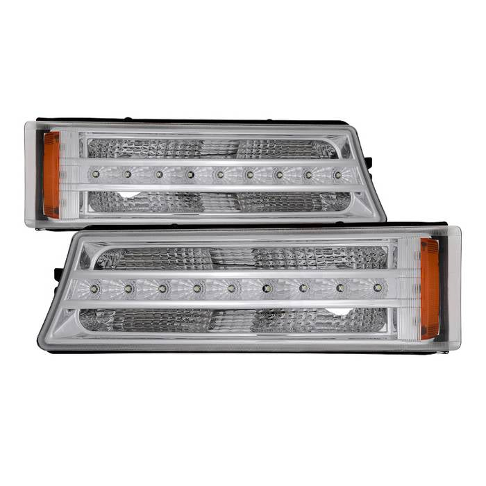 ( xTune ) Chevy Silverado 03-06 / Avalanche 02-06 (don‘t fit with Body Cladding Models) LED Bumper Lights - Chrome