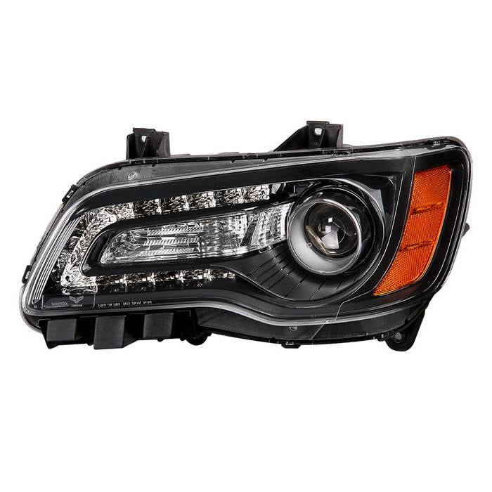 ( OE ) Chrysler 300 Halogen Only 2011-2014 (Won‘t Fit HID Models ) Black Bezel Driver Side Headlight -OEM Left