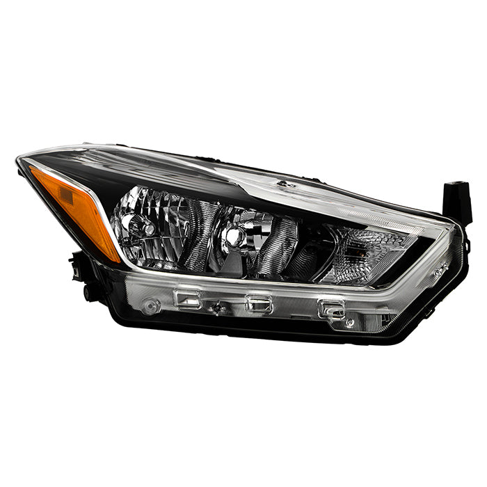 ( xTune ) Nissan Kicks 18-20 S / SV Model Halogen Headlight - Low Beam-H11(Included) ; High Beam-H9(Included) ; Signal-3157NA(Included) - OE Right